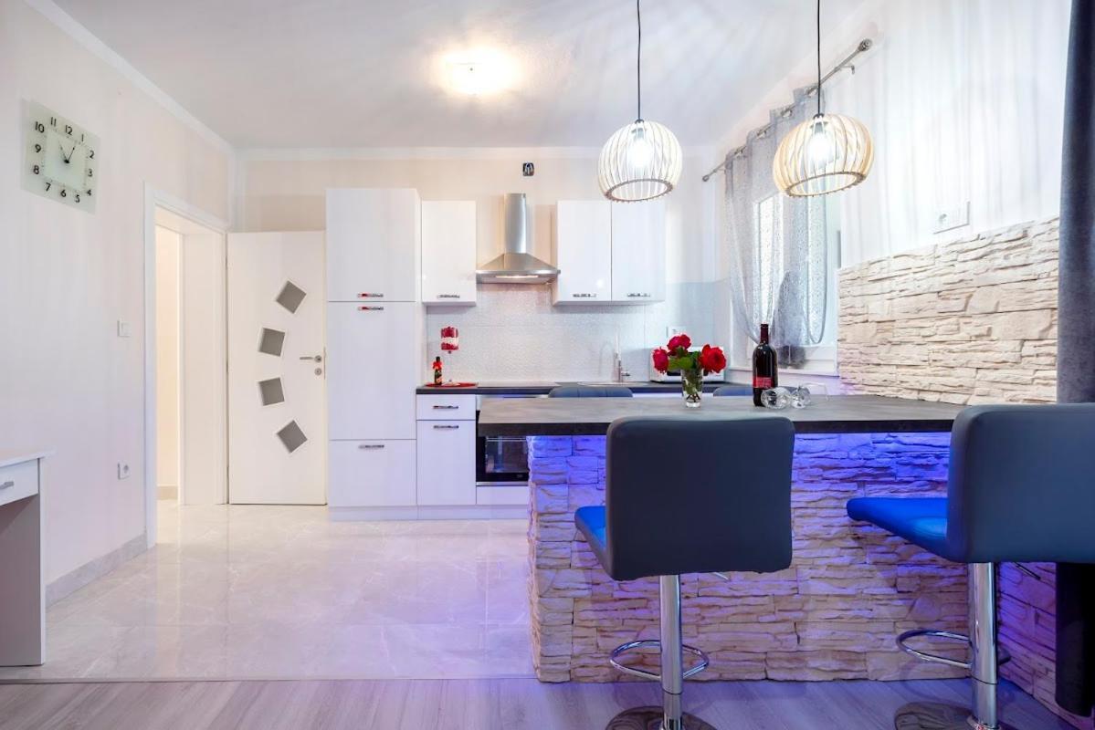 Lana Sibenik Apartamento Exterior foto